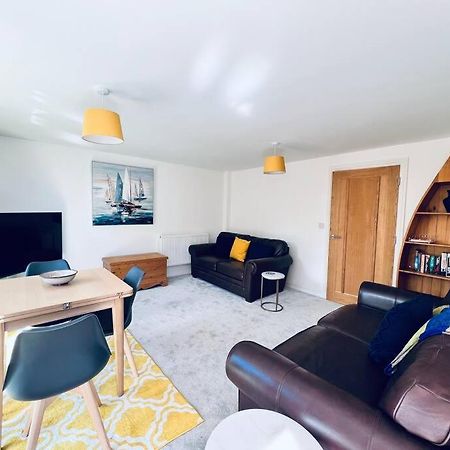 100 Steps To Broadstairs Beach - 2 Bedroom 3 Beds Buitenkant foto