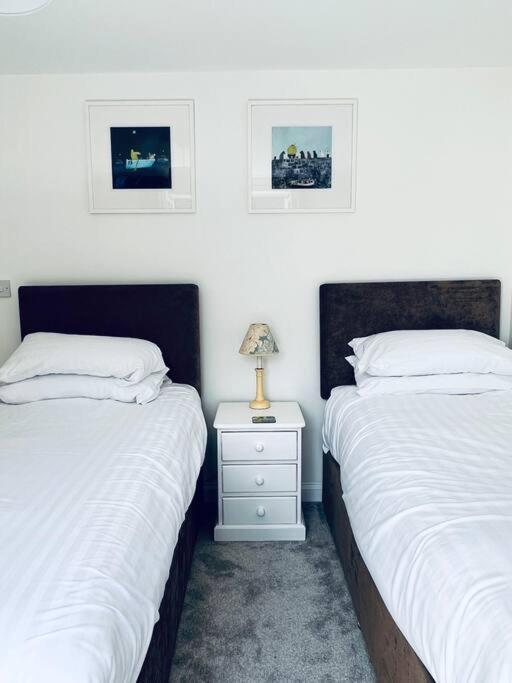 100 Steps To Broadstairs Beach - 2 Bedroom 3 Beds Buitenkant foto