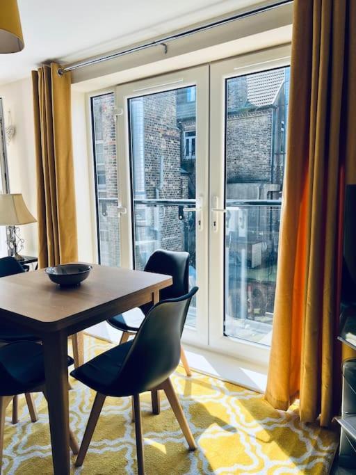 100 Steps To Broadstairs Beach - 2 Bedroom 3 Beds Buitenkant foto